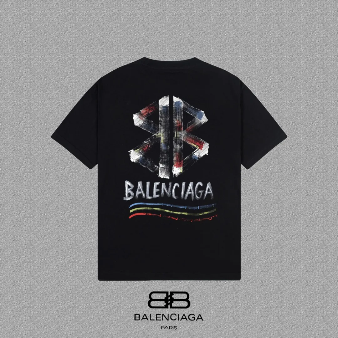 P80✨🔥 BALENCIAGA Paris lettering printed short-sleeved T-shirt. Custom-woven and dyed 300 grams of combed cotton heavyweight fabric. Zero color difference in threads. Perfect details. Different from the current currency version. Welcome to compare. Same Style for men and women. Must-sell in the picture above. Color: White Black Size: 1 2 3 4